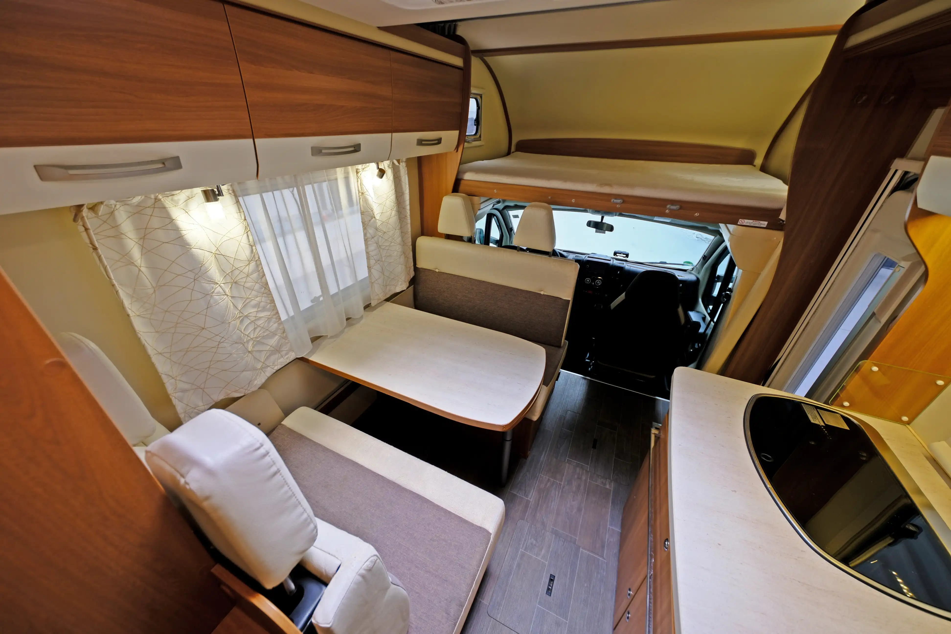 EURAMOBIL Activa One 690 HB